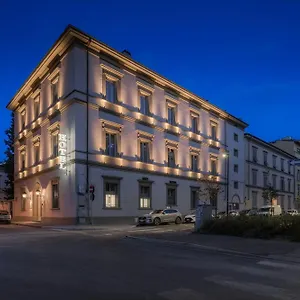 Ariele Hotel